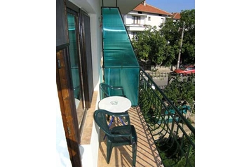 Bulgaria Privát Černomorec, Exteriorul